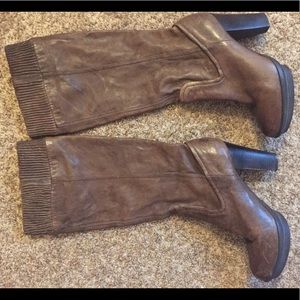 Amazing tall heeled leather calf boots